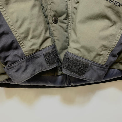【中古品】【メンズ】 THE NORTH FACE ザ・ノースフェイス ND91737 MOUNTAIN DOWN JACKET マウンテン ダウン ジャケット アウター 144-261024-ya-26-izu サイズ：L カラー：ブラック×オリーブ 万代Net店