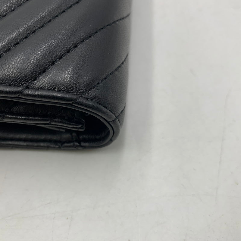 【中古美品】【レディース】 ARMANI EXCHANGE アルマーニエクスチェンジ QUILTING CHAIN WALLET キルティング チェーン ウォレット 財布 200-261030-cs-03-izu カラー：ブラック 万代Net店