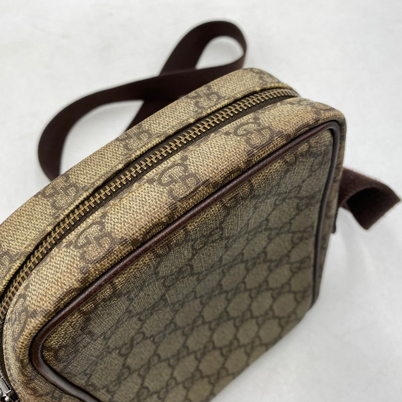 【中古品】【メンズ/レディース】 GUCCI グッチ 122754 GG スプリーム ショルダーバッグ カバン 鞄 180-261025-cs-09-izu カラー：ブラウン 万代Net店