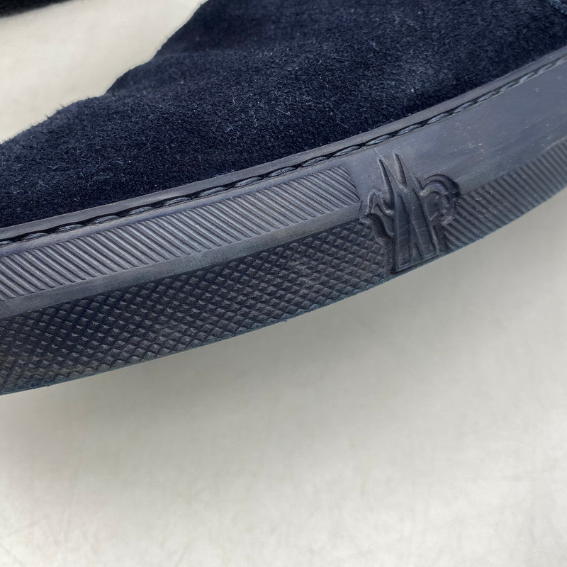 【中古品】【メンズ】 MONCLER モンクレール SUEDE SLIP-ON スウェード スリッポン シューズ 靴 164-261025-cs-07-izu サイズ：42 カラー：ネイビー 万代Net店