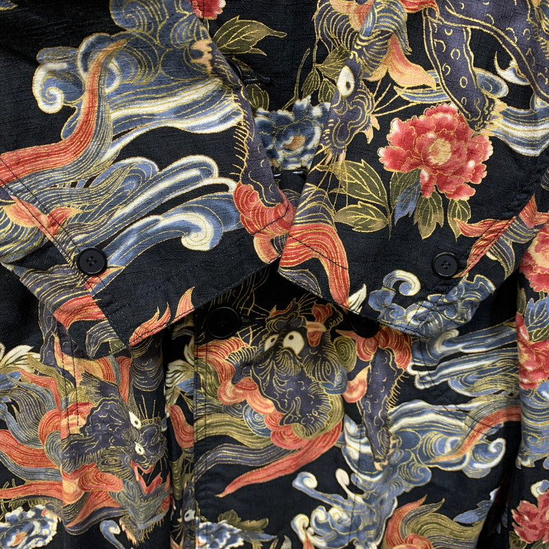 【中古美品】【メンズ】 BLACK SIGN ブラック サイン BSSJ-26411 26SS 1930S JAPANESE LION ジャパニーズ ライオン & PEONY HITMAN COAT ピオニー・ヒットマン コート 145-261024-ya-21-izu サイズ：42 カラー：マルチ 万代Net店