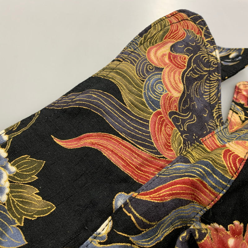 【中古美品】【メンズ】 BLACK SIGN ブラック サイン BSSJ-26411 26SS 1930S JAPANESE LION ジャパニーズ ライオン & PEONY HITMAN COAT ピオニー・ヒットマン コート 145-261024-ya-21-izu サイズ：42 カラー：マルチ 万代Net店