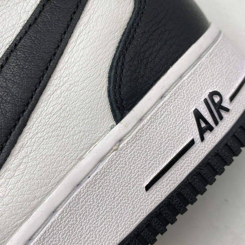 【中古品】【メンズ/レディース】 NIKE ナイキ×STUSSY ステューシー DJ7840-002 AIR FORCE 1 MID エア フォース ワン ミッド スニーカー シューズ 靴 160-261025-cs-03-izu サイズ：26cm カラー：BLACK/BLACK-WHITE 万代Net店