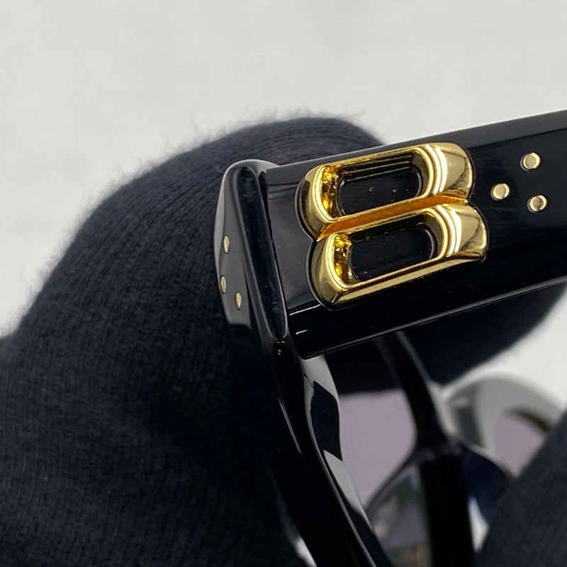 【中古品】【メンズ/レディース】 GENTLE MONSTER ジェントルモンスター DUNS SUNGLASSES ダンス サングラス 203-261025-cs-15-izu カラー：ブラック 万代Net店