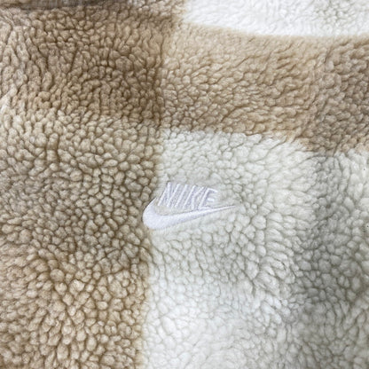 【中古品】【メンズ】 NIKE ナイキ FZ0898-247 CLUB SSNL WN HZ JKT ハーフジップ ジャケット アウター 148-261030-kh-07-izu サイズ：L カラー：ベージュ×ホワイト 万代Net店
