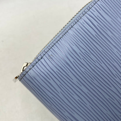 【中古品】【メンズ/レディース】 LOUIS VUITTON ルイ・ヴィトン M83570 エピ ジッピーウォレット 長財布 179-261027-kh-09-izu カラー：ライトブルー 万代Net店
