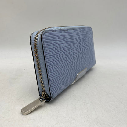【中古品】【メンズ/レディース】 LOUIS VUITTON ルイ・ヴィトン M83570 エピ ジッピーウォレット 長財布 179-261027-kh-09-izu カラー：ライトブルー 万代Net店