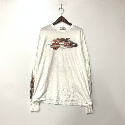 【現状渡し品】【メンズ】 HARLEY DAVIDSON ハーレーダビッドソン メキシコ製 c2014 FLAME LOGO L S TEE フレーム ロゴ ロングスリーブ Tシャツ トップス 長袖 145-261027-ya-13-izu サイズ：XL カラー：ホワイト 万代Net店