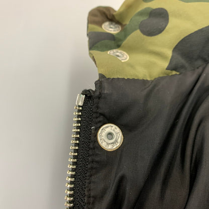 【中古品】【メンズ】 A BATHING APE アベイシングエイプ 001HJA801008X 1ST CAMO DOWN JACKET カモ ダウン ジャケット アウター 142-261028-kh-10-izu サイズ：M カラー：マルチ 万代Net店