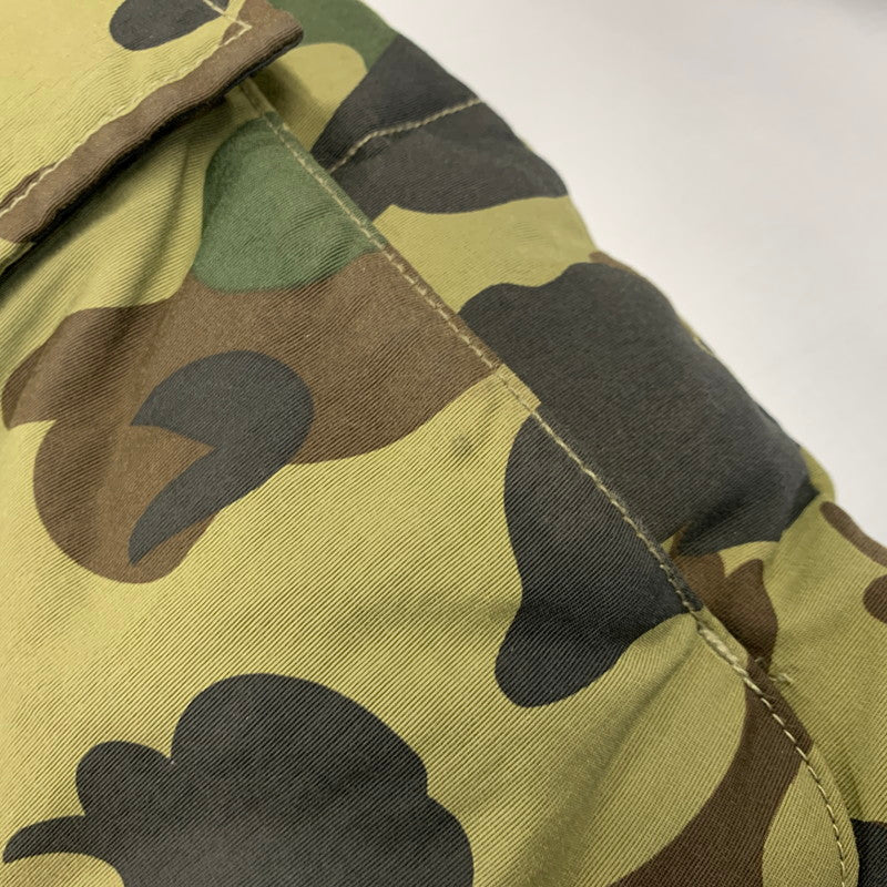 【中古品】【メンズ】 A BATHING APE アベイシングエイプ 001HJA801008X 1ST CAMO DOWN JACKET カモ ダウン ジャケット アウター 142-261028-kh-10-izu サイズ：M カラー：マルチ 万代Net店