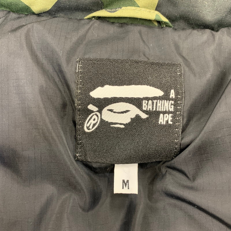 【中古品】【メンズ】 A BATHING APE アベイシングエイプ 001HJA801008X 1ST CAMO DOWN JACKET カモ ダウン ジャケット アウター 142-261028-kh-10-izu サイズ：M カラー：マルチ 万代Net店
