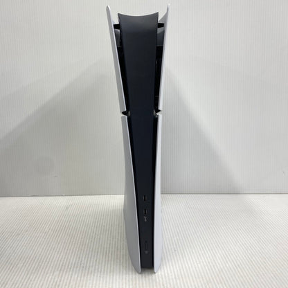 【中古美品】 【未使用】【ゲーム】PlayStation5 プレイステーション5 プレステ5 CFI-2200B01 デジタル・エディション 日本語専用 Console Language: Japanese only PS5 本体 032-261030-kh-01-izu 万代Net店