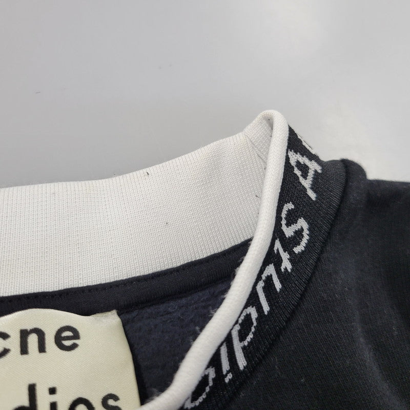 【中古品】【メンズ】 ACNE STUDIOS アクネストゥディオズ FN-MN-SWEA000080 LOGO CREWNECK SWEATSHIRT ロゴ クルーネック スウェットシャツ トップス 長袖 141-261029-ya-16-izu サイズ：S カラー：ブラック 万代Net店