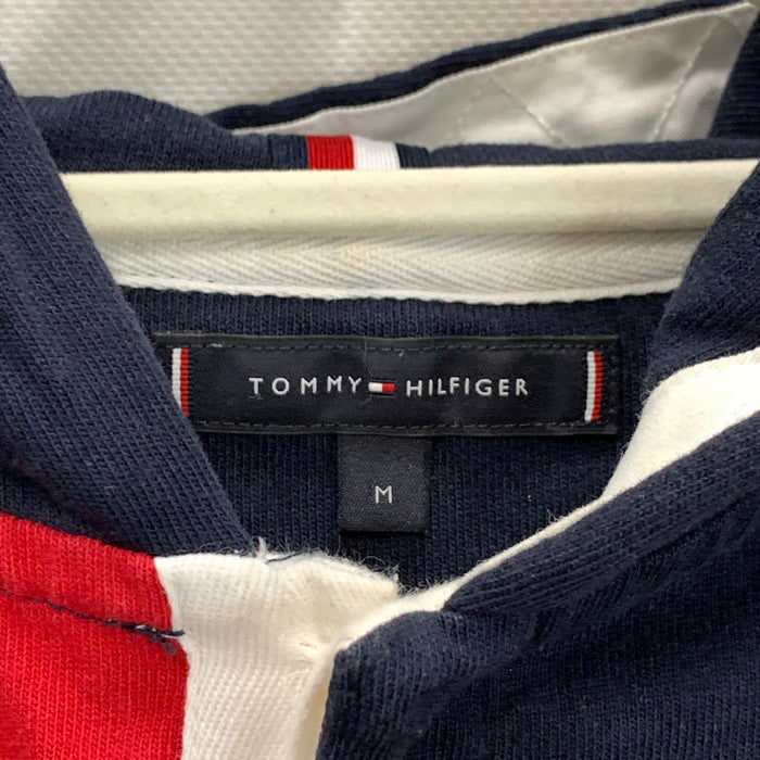 【中古品】【メンズ】 TOMMY HILFIGER トミーヒルフィガー PULLOVER HOODIE プルオーバーフーディー パーカー トップス ブランド 古着 147-240223-gm-11-fuz サイズ：M カラー：レッド ネイビー 万代Net店