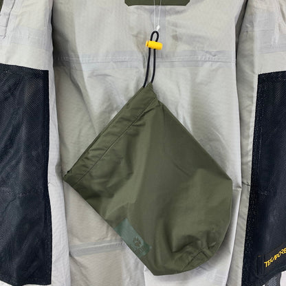 【中古品】【メンズ】  JACK WOLFSKIN ジャック・ウルフスキン 5027611 CLOUDBURST JACKET 144-240131-st-10-fuz サイズ：M カラー：カーキ 万代Net店