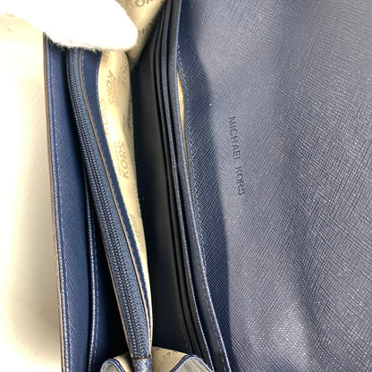 【中古美品】【レディース】 Michael Kors マイケルコース JET SET TRAVEL CARRYALL LTR ジェット セット キャリーオール 200-240217-st-15-fuz カラー：ネイビー 万代Net店