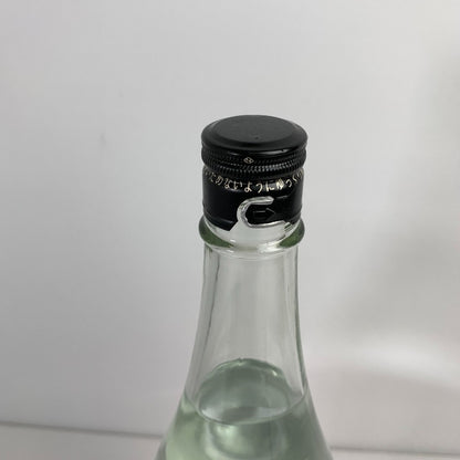 【中古美品】 大分麦焼酎　レボリューション　1800ml 酒 焼酎 麦焼酎 一升瓶 214-251130-nm-13-fuz 万代Net店