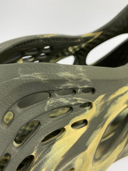 【中古品】【メンズ/レディース】 adidas アディダス GV7904 YEEZY FOAM RUNNER 靴 シューズ サンダル 161-250906-AS-6-min カラー：グレー 万代Net店