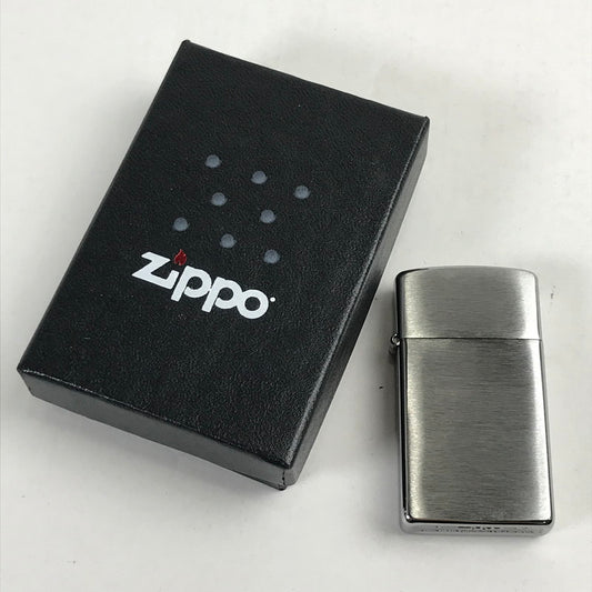 【中古美品】 ZIPPO 喫煙具 ライター シルバー 箱付属 シンプル 206-260206-io-09-fuz 万代Net店