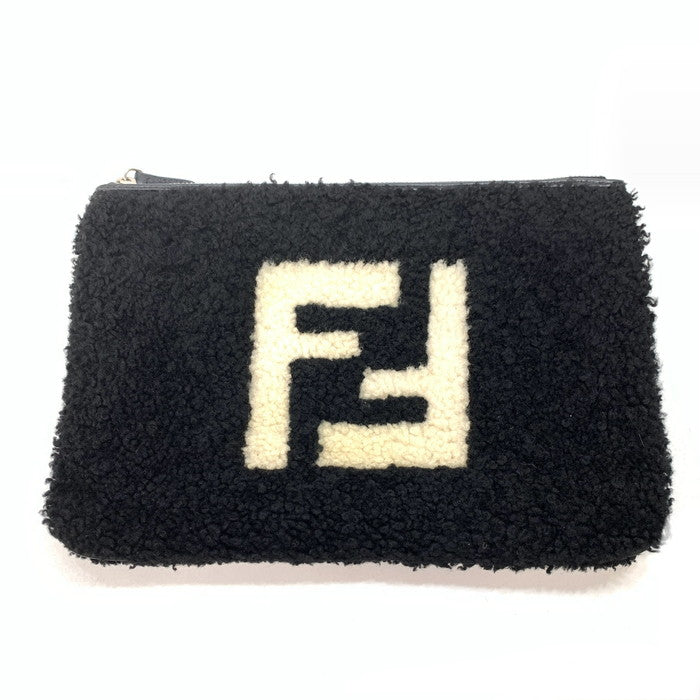 【中古品】【メンズ/レディース】 FENDI フェンディ 7N0078 A4K4 F0D4B ボアクラッチバッグ ブランド バッグ カバン 180-240811-gm-12-fuz カラー：ブラック 万代Net店