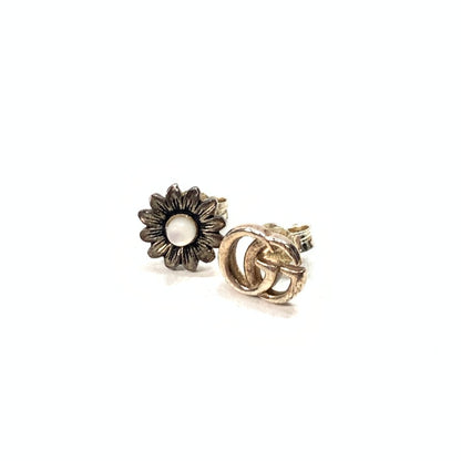 【中古品】【メンズ/レディース】 GUCCI グッチ GG MARMONT DOUBLE G FLOWER STUD EARRINGS ダブルG フラワー ピアス ブランド アクセサリー 182-240811-gm-10-fuz カラー：シルバー ホワイト 万代Net店