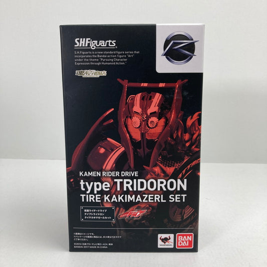 【中古品】 完備品 S.H.フィギュアアーツ 仮面ライダー ドライブ タイプトライドロン タイヤカキマゼールセット フィギュア 042-241218-mh-15-fuz 万代Net店