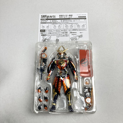 【中古品】 完備品 S.H.フィギュアアーツ 仮面ライダー 鎧武 カチドキアームズ フィギュア 042-241218-mh-21-fuz 万代Net店