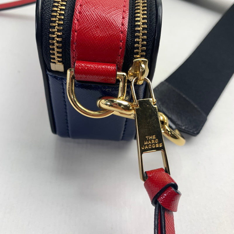【中古品】【メンズ】 MARC JACOBS マークジェイコブス THE SNAPSHOT SHOULDER BAG ザ スナップショット ショルダー バッグ 180-240914-st-1-fuz カラー：ホワイト・ネイビー・レッド 万代Net店