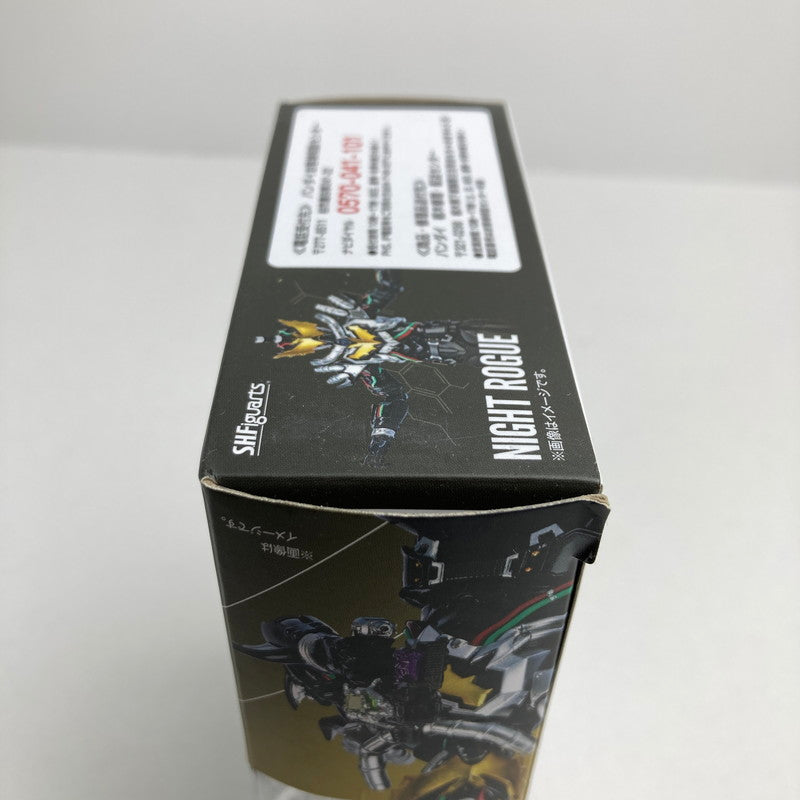 【中古品】 完備品 S.H.フィギュアアーツ 仮面ライダー ビルド ナイトローグ フィギュア 042-241218-mh-16-fuz 万代Net店