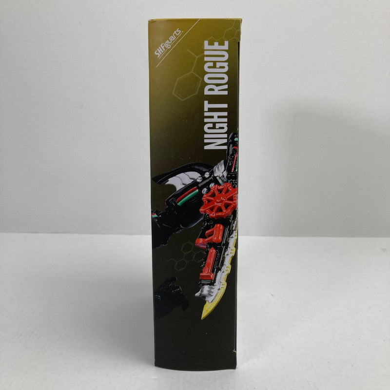 【中古品】 完備品 S.H.フィギュアアーツ 仮面ライダー ビルド ナイトローグ フィギュア 042-241218-mh-16-fuz 万代Net店