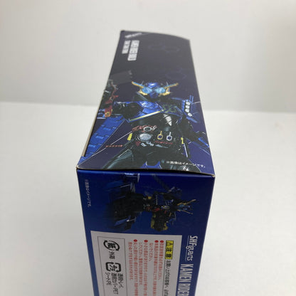 【中古品】 完備品 S.H.フィギュアアーツ 仮面ライダー ビルド タンクタンクフォーム フィギュア 042-241218-mh-23-fuz 万代Net店