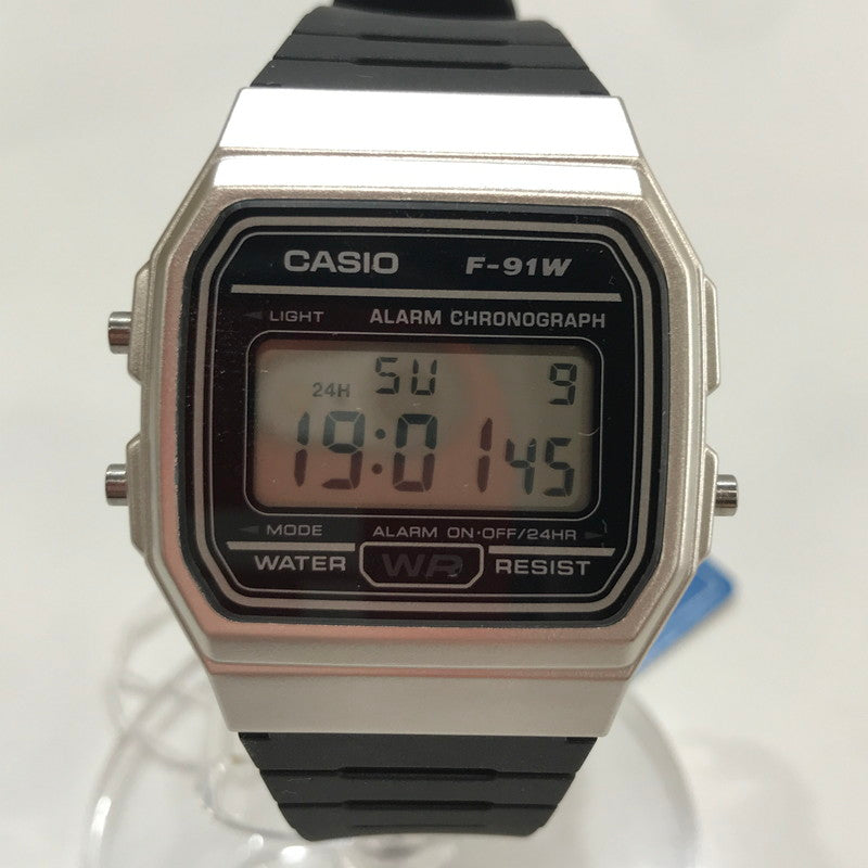 【中古品】【メンズ】 CASIO カシオ 時計 腕時計 箱・取扱説明書付属 198-261014-io-03-fuzh カラー：メタル 万代Net店