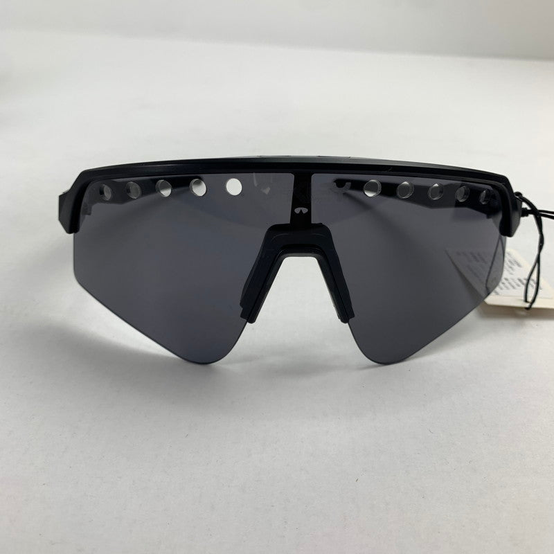 【中古美品】【メンズ】 OAKLEY オークリー FRAGMENT DESIGN 0009465 23AW SUTRO サングラス 203-241215-st-5-fuz カラー：ブラック 万代Net店