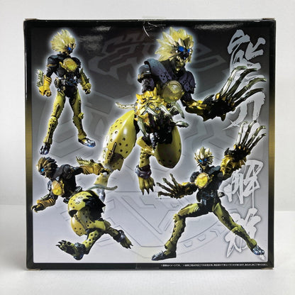 【中古美品】 未開封 仮面ライダーオーズ OOO S.I.C. 仮面ライダーオーズ ラトラーターコンボ フィギュア 042-241223-mh-02-fuz 万代Net店