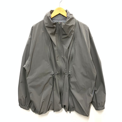 【中古品】【メンズ】 is-ness イズネス 1006JK04 24SS TECHNICAL VENTILATION JACKET ナイロンジャケット 古着 140-250113-gm-31-fuz サイズ：M カラー：グレー 万代Net店