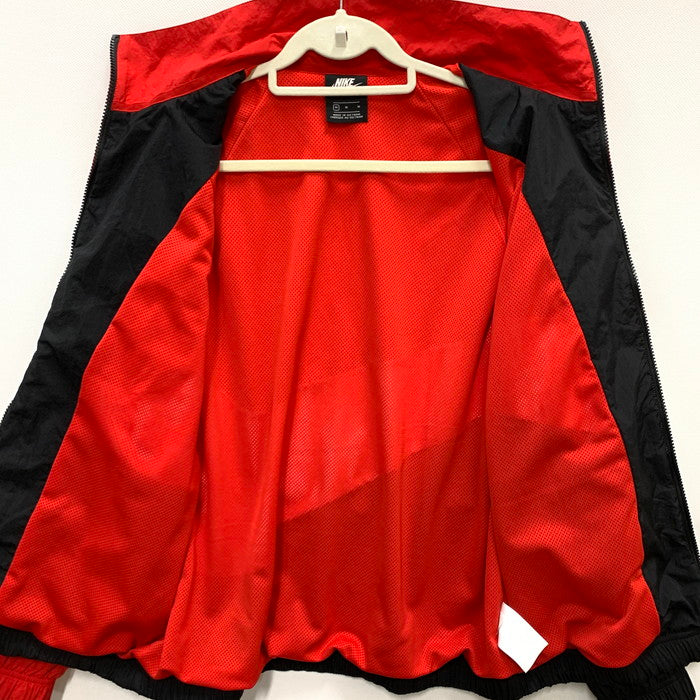 【中古品】【メンズ】 NIKE ナイキ AR3133-657 HBR STMT WOVEN JACKET ナイロンジャケット アウター ブランド 古着 148-250125-gm-21-fuz サイズ：M カラー：レッド 万代Net店