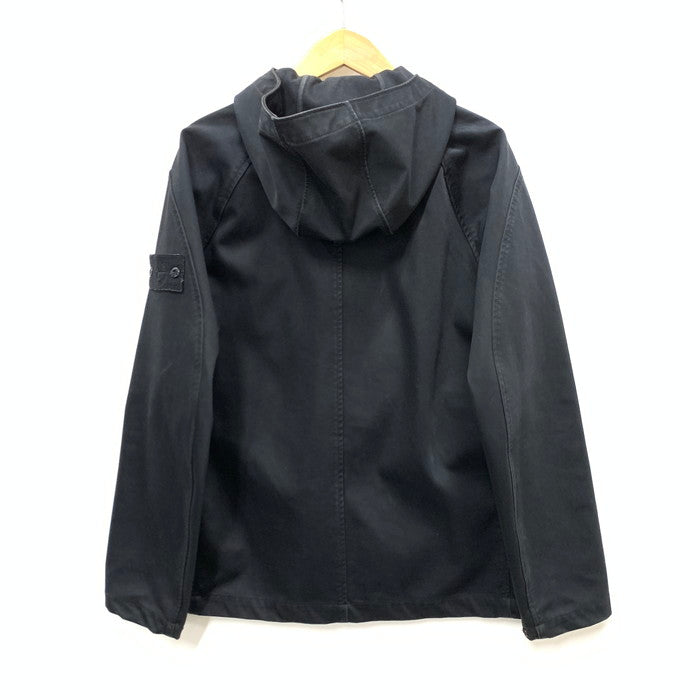 【中古品】【メンズ】 STONE ISLAND ストーンアイランド GHOST RASO GOMMATO 2 POCKET JACKET ジャケット アウター 古着  141-250127-gm-24-fuz サイズ：S カラー：ブラック 万代Net店