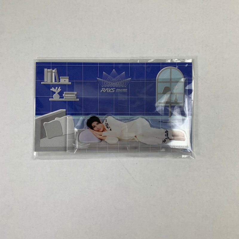 【中古美品】 Snow Man ラウール パジャマアクスタ 「Snow Man Dome Tour 2024 RAYS」 086-251129-io-18-fuz 万代Net店