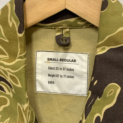 【中古品】【メンズ】 The REAL McCOY'S ザリアルマッコイズ TIGER CAMO COVERALLS カバーオール ジャケット アウター ブランド 古着 145-250222-gm-40-fuz サイズ：SM カラー：カーキ 万代Net店