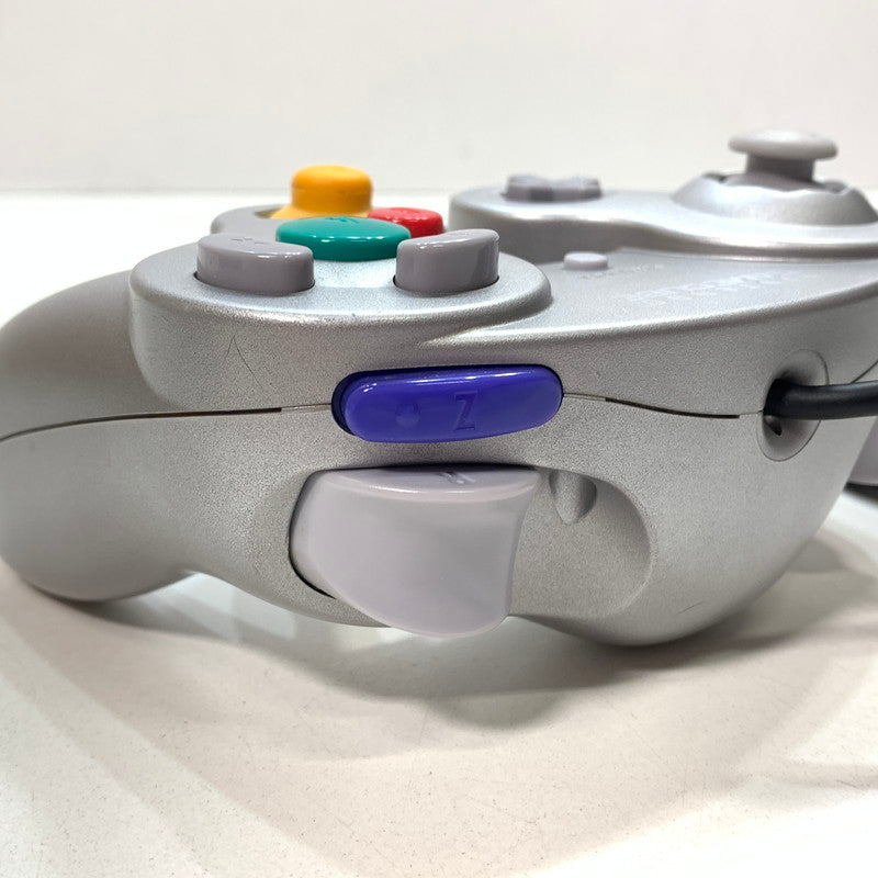 【中古美品】 Nintendo GAME CUBE ニンテンドー ゲーム キューブ 本体 シルバー 箱無し 023-251128-mh-05-fuz 万代Net店