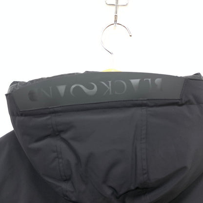 【中古品】【メンズ】 BLACK SAND M2324705 ELDBORG JACKET ダウンジャケット アウター ブランド 古着 141-250320-gm-33-fuz サイズ：M カラー：ブラック 万代Net店