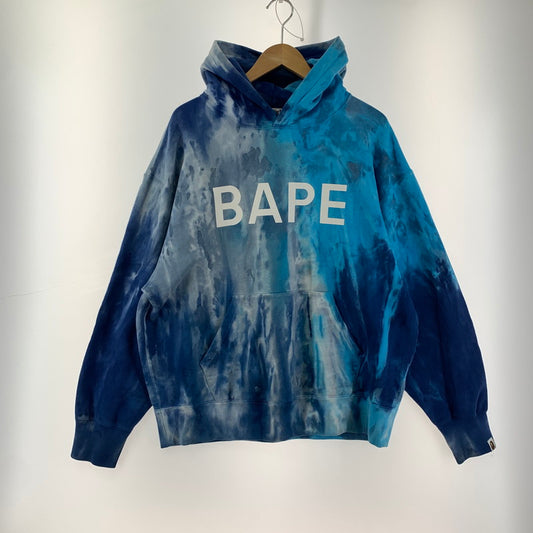【中古品】 A BATHING APE ICE DYE BAPE RELAXED FIT PULLOVER HOODIE アベイシングエイプ 142-250320-st-07-fuz サイズ：M カラー：ブルー 万代Net店