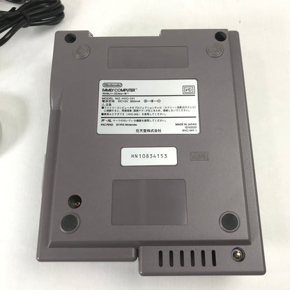 【中古品】 NEW ファミコン 本体 Family Computer ファミリーコンピューター 変色 汚れあり ゲーム 023-251016-io-57-fuz 万代Net店