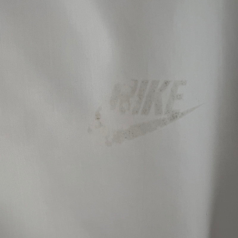 【中古品】【メンズ】 NIKE ナイキ ナイロンプルオーバー ホワイト 紺タグ 上着 アウター SIZE:L ハーフジップ 80S ※シミ汚れ大あり・ナイキのマーク消えかけ 148-260919-io-29-fuzh 万代Net店