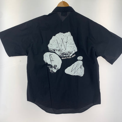 【中古品】【メンズ】 GOLDWIN SAME PAPER GL54501SA WFW S S SHIRT ゴールドウィン 144-250426-st-02-fuz サイズ：3 カラー：ブラック 万代Net店