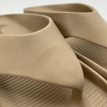 【中古品】【メンズ】 NIKE ナイキ FD4119-200 CALM FLIP FLOP カーム フリップ フロップ サンダル 靴 160-260716-mh-01-fuzh サイズ：28cm カラー：ベージュ 万代Net店