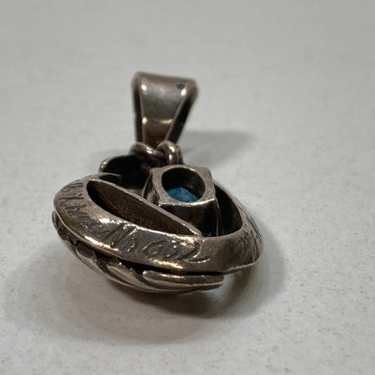 【中古品】【メンズ/レディース】 BIG HAND ビッグハンド 3D ネックレス ペンダント トップ アクセサリー 191-250612-mh-10-fuz カラー：シルバー 万代Net店