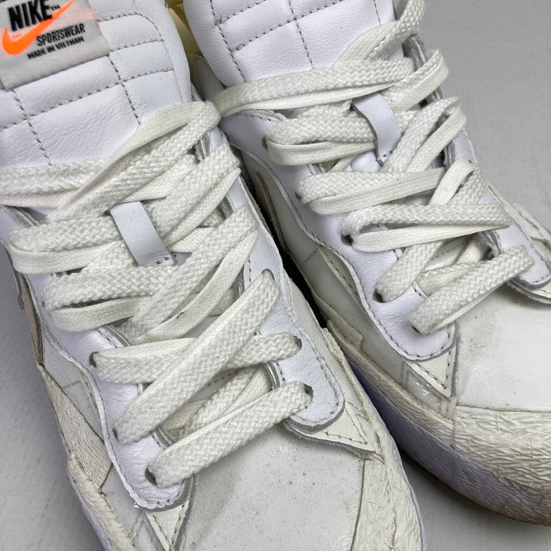 【中古品】【メンズ】 NIKE × SACAI ナイキ サカイ DM6443-100 BLAZER LOW WHITE PATENT LEATHER ブレーザー ロー ホワイト パテント レザー スニーカー シューズ 靴 160-250813-mh-11-fuz サイズ：26.5 カラー：ホワイト 万代Net店