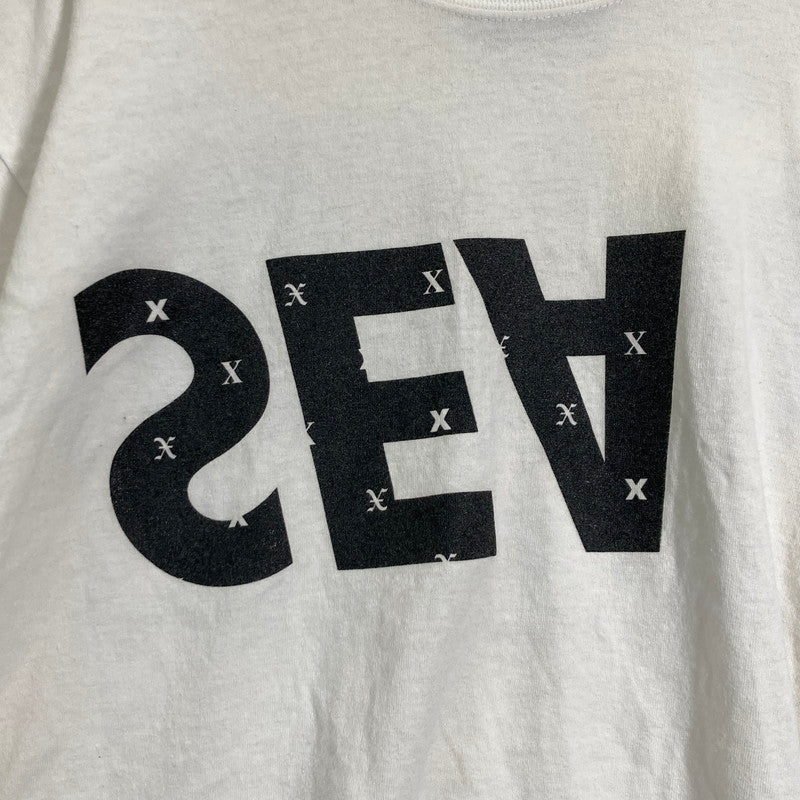 【中古品】【メンズ】 WINDANDSEA×GOD SELECTION XXX LOGO T-SHIRT ウィンダンシー ゴッドセレクション トリプルエックス Tシャツ 半袖 トップス 古着 142-250618-mh-02-fuz サイズ：不明 カラー：ホワイト 万代Net店