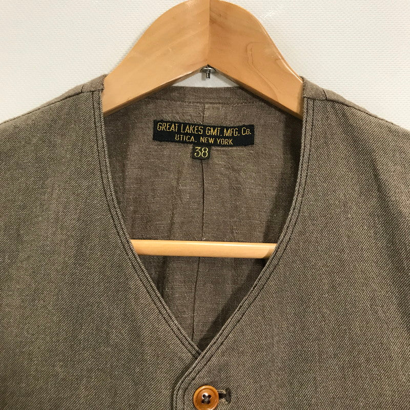 【中古品】【メンズ】  FREEWHEELERS フリーホイーラーズ COLUMBIA COLLARLESS VEST コロンビア カラーレス ベスト トップス 古着 145-250704-mh-05-fuz サイズ：38 カラー：ベージュ 万代Net店